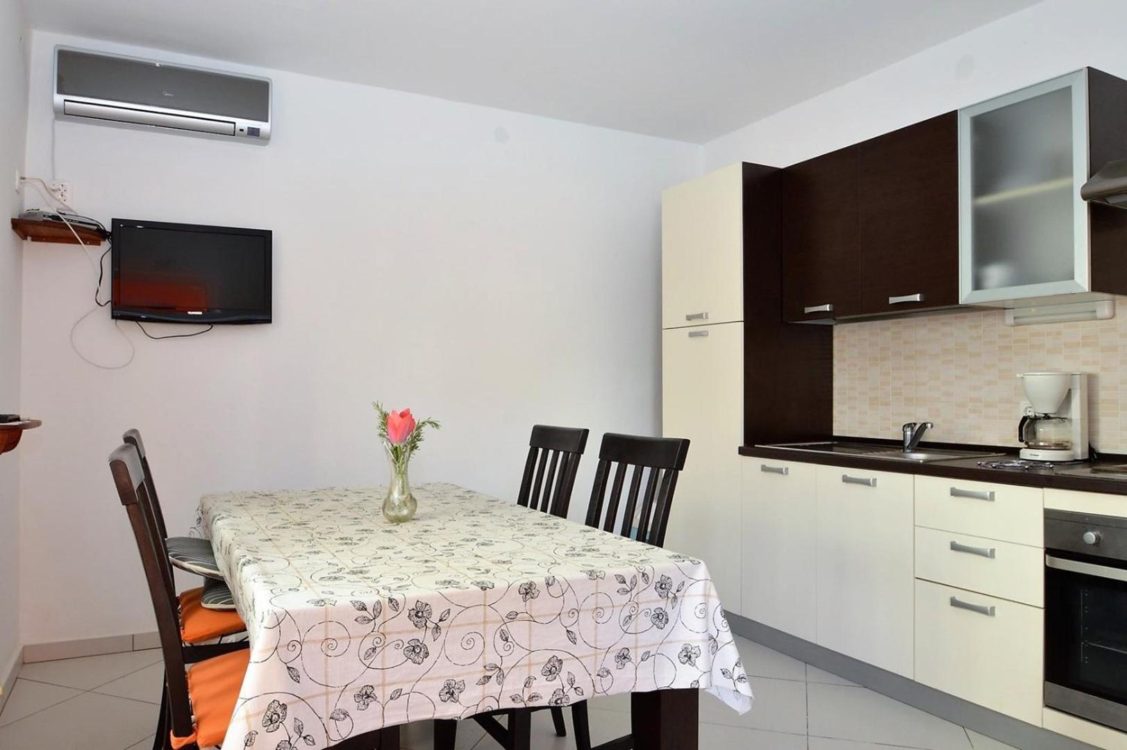 Rahela Hotel Mali Losinj Bagian luar foto